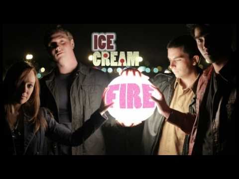 ICE CREAM FIRE - Queen Slave  Live @ Paladino's (clip)