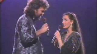 Crystal Gayle &amp; Gary Morris - making up for lost times