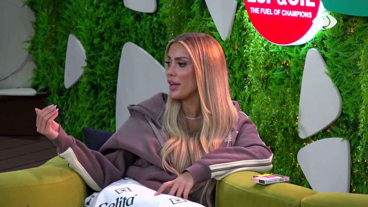 Nëse ti nuk bën punët e caktuara, nuk do të marrësh cigare/ Rogerti i drejtohet Mateos