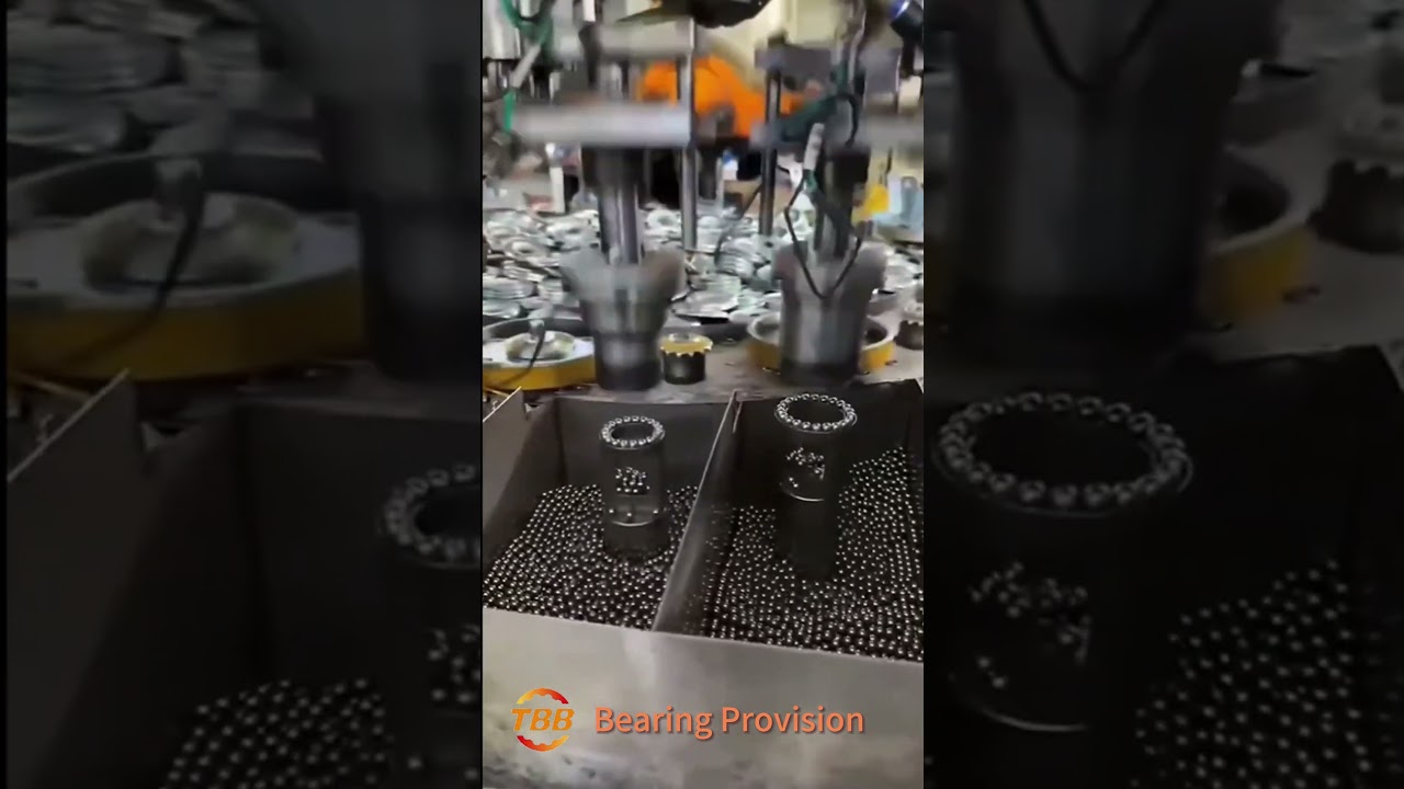 Automatic production line mounting bearings #bearing
