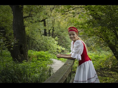 Magyar Rózsa - Ringó vállú csengeri violám (official video 2017)