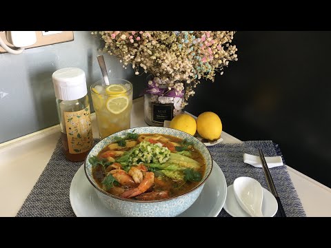 SEAFOODS SATAY GLASS NOODLES SOUP
