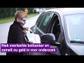 Niek (9) had een zeldzame vorm van botkanker, nu deelt hij cupcakes uit