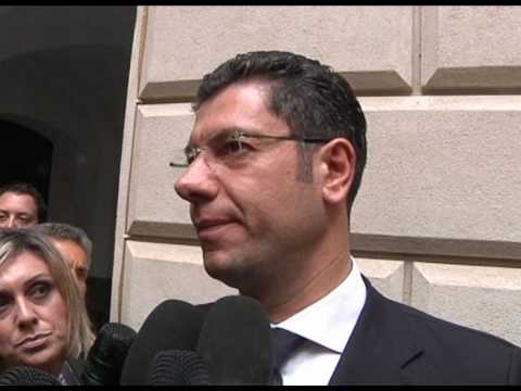 Giuseppe Scopelliti presenta la nuova Giunta regionale