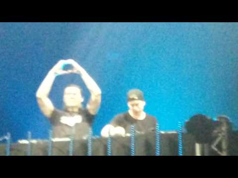 Tiësto B2B Hardwell - Club Life 500, Ziggo Dome