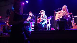 Sunny Sweeney - One More Christmas Beer