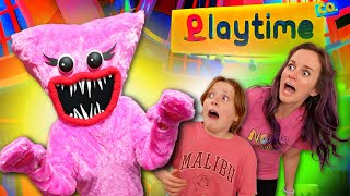 Download lagu Poppy Playtime ESCAPE ROOM In Real Life! Huggy Wuggy & Kissy Missy MOD mp3