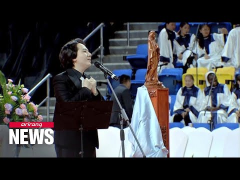 Korean tenor Lim Hyung-joo performs at Pope Francis' Mass in Mongolia