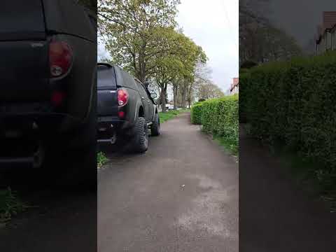 walk to Snapethorpe Primary School Wakefield