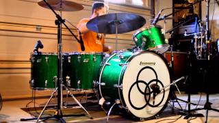 Led Zeppelin - Swan Song - Drum Cover - Vintage Ludwig Green Sparkle Drum Kit