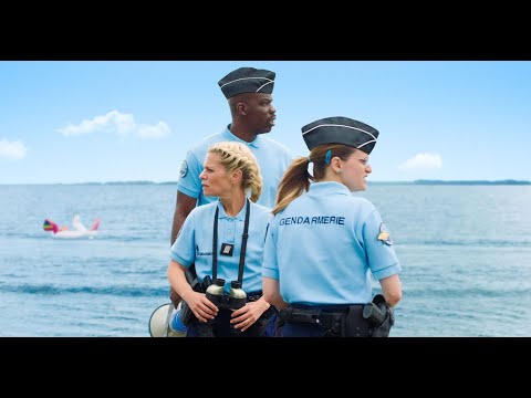 ¡Tiburón a la vista! – Trailer español