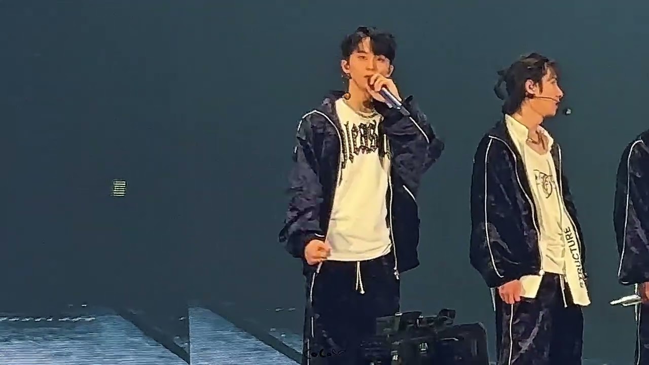 마크야 마지막에 봐주고 👍해줘서 고마워ㅠㅠ 또 볼 수 있는 날이 와줬으면 좋겠다 나두 알라뷰 