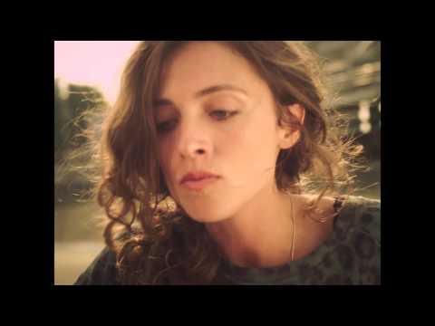 download lagu mp3 mp4 La Cavale, download lagu La Cavale gratis, unduh video klip La Cavale
