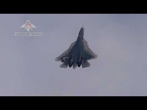 The Russia's Su 57 fighter fired a rocket from a vertical position