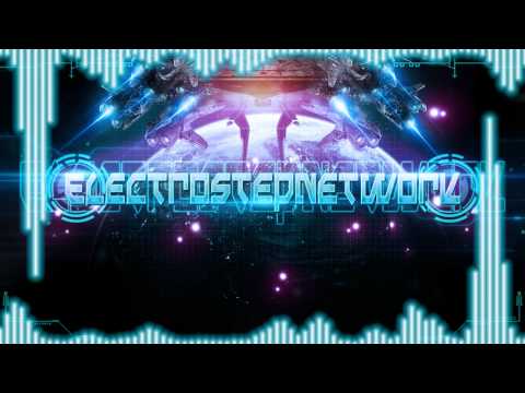 J-Trick & Reece Low Feat. Treyy G - Drop It Low (Boo Remix) [Club Cartel Records]