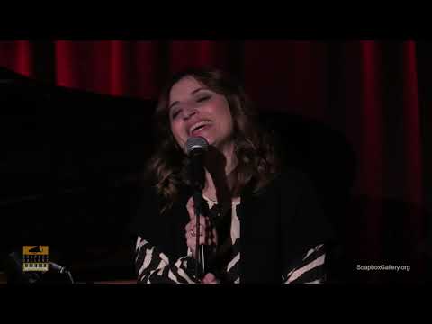 Cuerpo Y Alma (Body And Soul) - Chiara Izzi & Glenn Zaleski