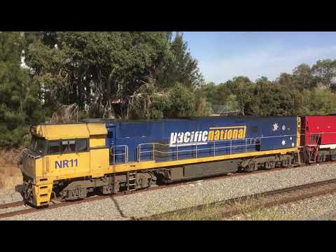 Light Engine NR 11 & NR 75 depart Keswick