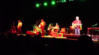Blue Rodeo dedicates a song to Stephen Harper #Idlenomore