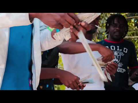 Moses - Freeze Me (Official Music Video)