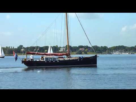 Westhinder Loodskotter 48 for sale by Yachting Company Muiderzand!