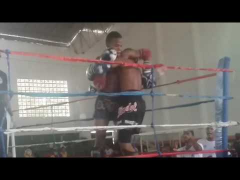 Wanderson vs Dudu Muay Thai tradicional