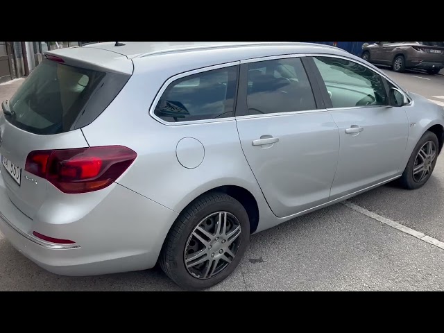 985395 Opel Astra Sports Tourer 1.7 CDTI ecoFLEX Manual, 110hp, 2013