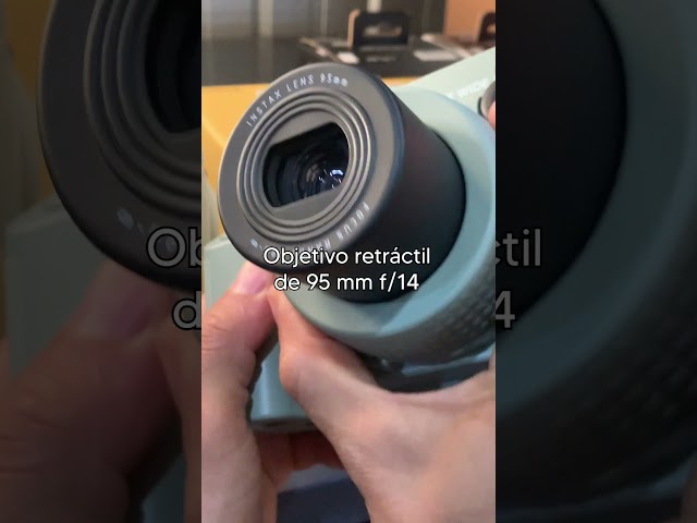 Vídeo relacionado con HIYQIN Álbum de fotos retro para Instax Wide, 28 bolsillos, compatible con Fujifilm Instax Wide 400/300/200