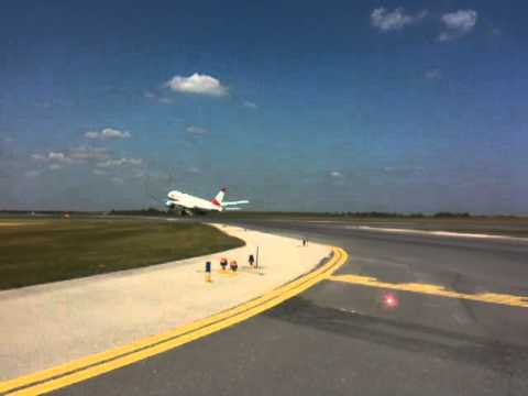 Austrian Airlines Boeing 777