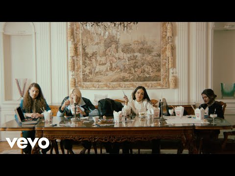 Kelsy Karter - Catch Me If You Can