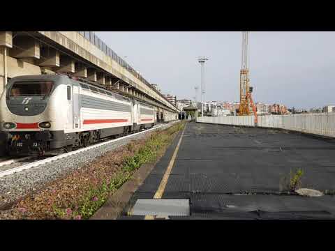 Treno Locomotore E402 130+E402 112  Lis 39116 Reggio di Calabria Centrale-Villa San Giovanni