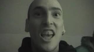 Burning Heads -  &#39;Tic Tac Toe&#39;