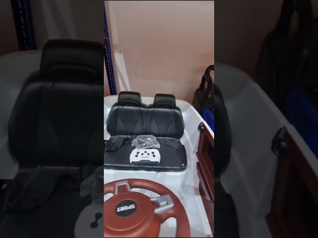 سيارة أطفال كهربائية جيب روز رايز أطفال 12V مناسبة لعمر 3 - 7 سنوات بجهاز تحكم عن بعد ودواسة داخلية من لينو LENO BCR7704