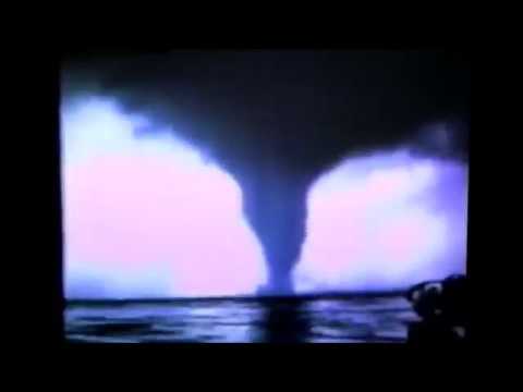 SCHELETRO "Lo Schifo Normale - industrial hip hop version"