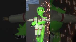 Download lagu BTS Jin Super Tuna (in alien costume!!) mp3