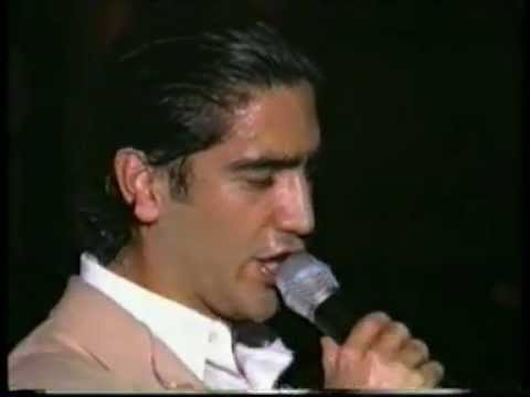 Videoclip de Ella (En Vivo) — Alejandro Fernández
