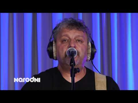 Dalmatino - Uzalud vam trud svirači [Narodni Living Room Acoustic]