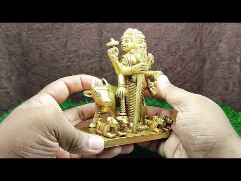 Trimurti Dattatreya Dattaguru Fine Statue with Kaamadhenu (Cow) with Four Dogs Represent The Four Vedas video