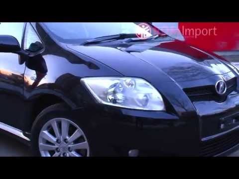 Toyota Auris 2008 год 1.5 л. CVT