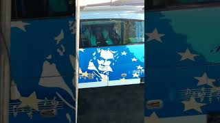 Download lagu melihat bus parkir dr atap bus yang bersejarah mp3 Download lagu melihat bus parkir dr atap bus yang bersejarah mp3