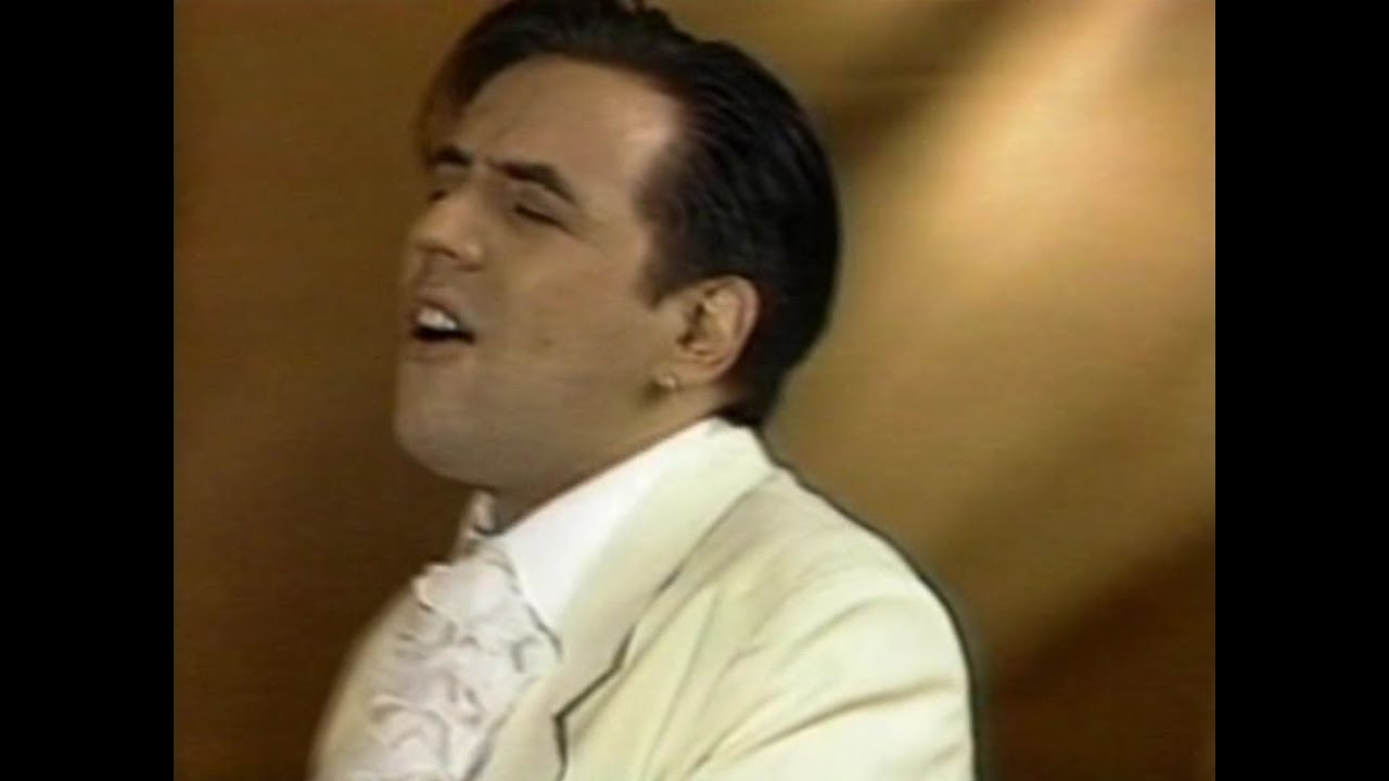 Alejandro Lerner - Secretos (Official Video) - YouTube