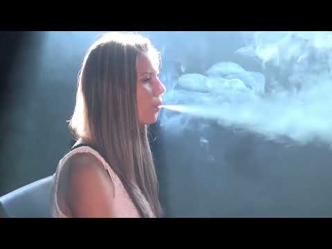 Smoking women_ real smoking girl Is Amazing_cute smoking girl