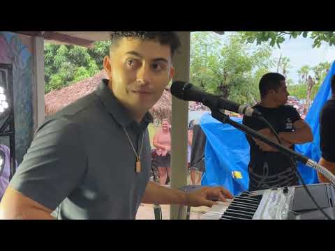 NOVA SEQUÊNCIA TOP COM GILDENES ARAÚJO AO VIVO EM BALIZA URUOCA CEARÁ 