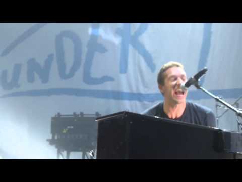 Coldplay - Fix You (HD) - Eventim Hammersmith Apollo - 19.12.13