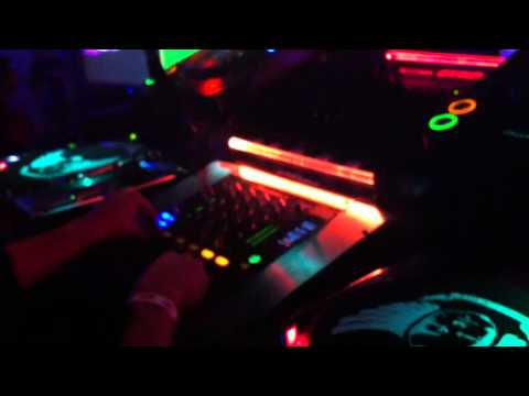 Dual Playaz @ Kinki Palace Christmas Rave 26.12.2011