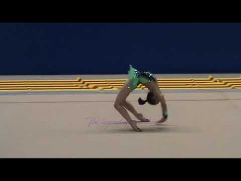 Victoria LASTOCHKINA free hands - 2012 Vitry Cup *alevin*