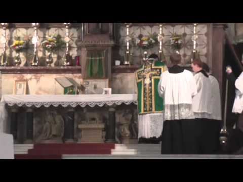 Tridentine Mass - 3rd Sunday after Epiphany - St Walburge's Church, Preston
