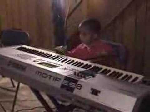 James Ross @ J3 - My Son (5 years old) - (Motif ES8) Funny - Jross-tv