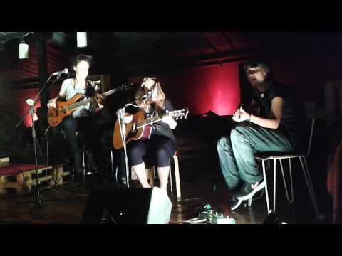 Calypso Chaos - Cliché (live a Spaghetti Unplugged)