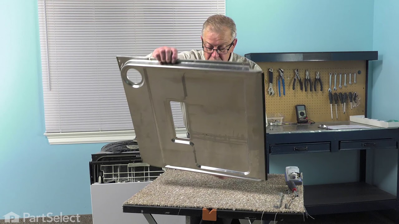 Replacing the Detergent Dispenser