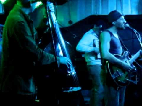 Django Ze - Tvojata usmivka